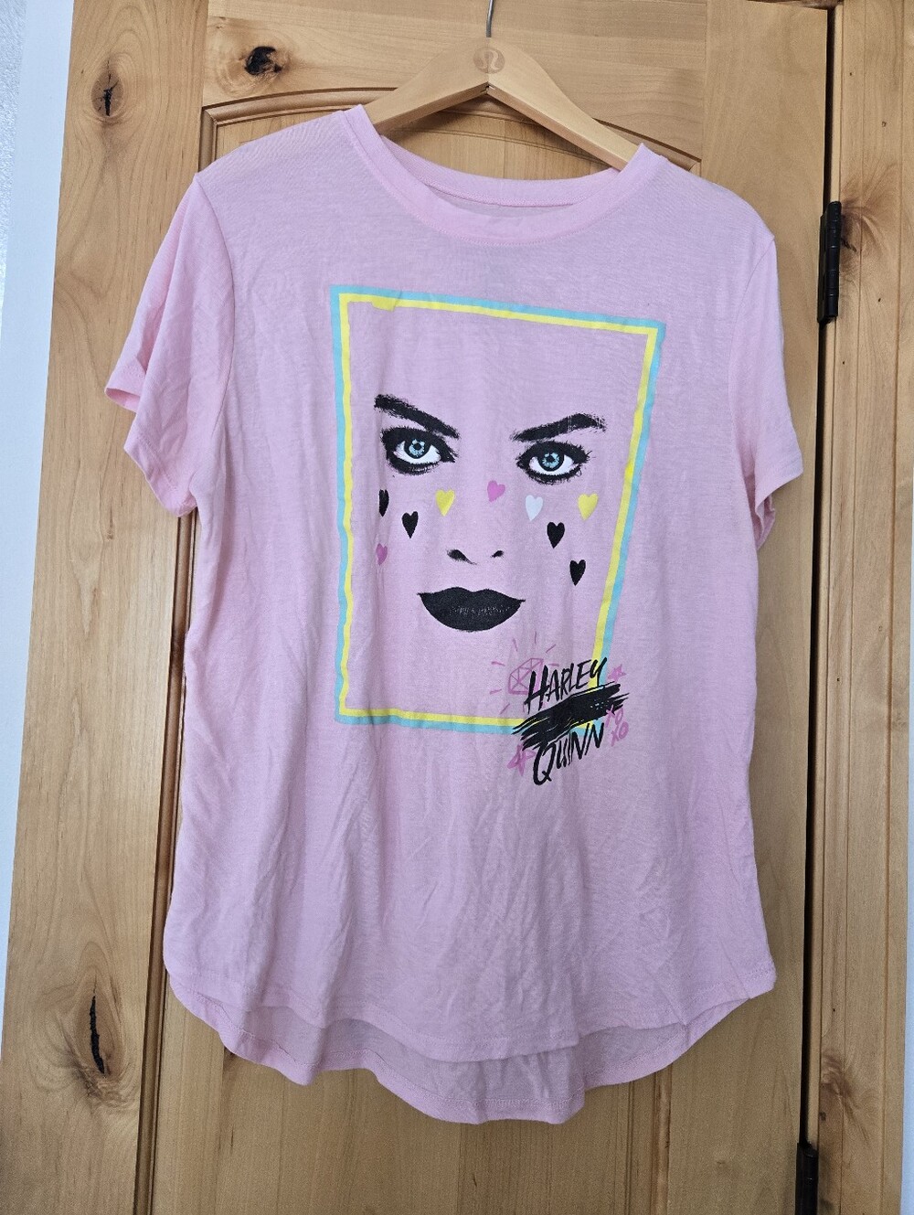 Harley Quinn Pink Graphic Tee - Women's Short Sleeve Top